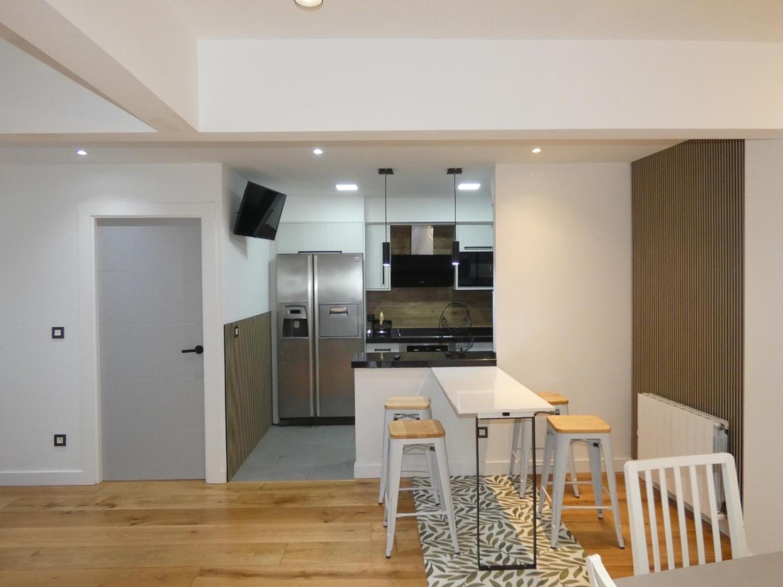 Gran Bilbao I Apartment Баракалдо Екстериор снимка